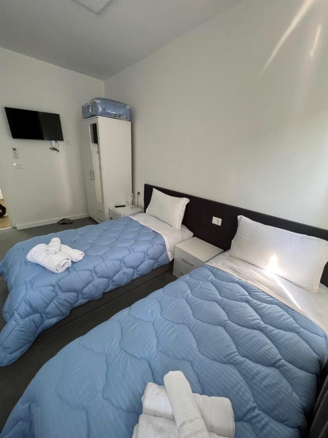 Skenderbej Rooms ティラナ エクステリア 写真